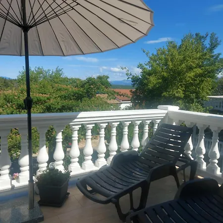 Dino Apartmán Klimno